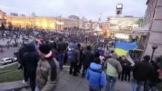 Maidan Gathering / Майдан збирається / Майдан собирается