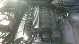 BMW 528i E39 M52 engine sound, idle