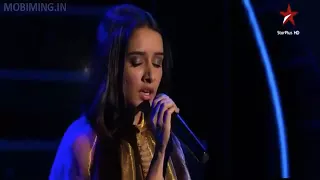 Shraddha kapoor first stage live performance(Galliyan)