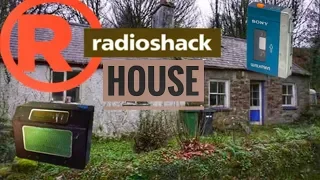 Abandoned Creepy Radio Shack House | Everything Left Behind (Urbex)