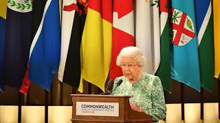 Queen Elizabeth's 15 Countries: The Commonwealth Realms