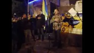 Олег Скрипка на Майдані у Чернівцях