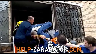 400 килограммового мужчину спасли в Москве через окно