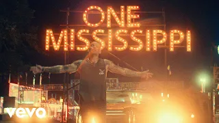 Kane Brown - One Mississippi (Official Video)