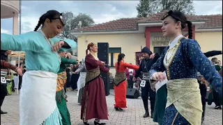 Χοροί : Σαρίκουζ Μπάφρας , Σαρίκουζ Καρς , Σερενίτσα
