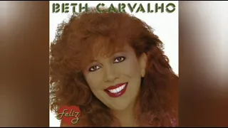 Beth Carvalho - Canto de Rainha participação de Dona Ivone Lara