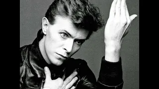 David Bowie - Heroes (Album Version) (Remastered Audio)