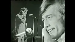 Bee Gees - I Can't See Nobody (Live 1971) (pcbj01 Only Enhanced Audio)