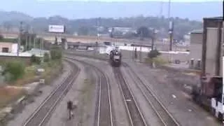 NS 6309 meets NS 8381 at Altoona, PA