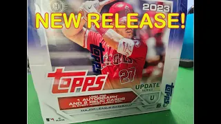 NEW RELEASE 2023 Topps Update Jumbo BOX 1 Auto And 2 Relics