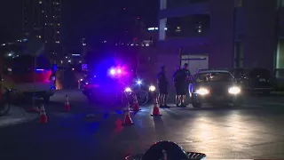 Downtown Austin stabbing injures two men