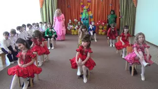 Детский сад "Берёзка"Танец модниц подготовительная группа 2015г