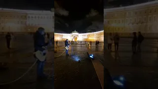 Вечера на дворцовой площади в Санкт-Петербурге