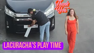 Lacuracha's play time