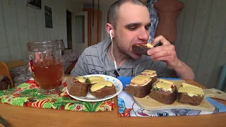 МУКБАНГ АСМР БУТЕРБРОДЫ / sandwich / ХЛЕБ, МАСЛО, СЫР, БЕКОН, МАЙОНЕЗ, КЕТЧУП / EATING ASMR Mukbang