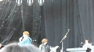 Have you ever seen the Rain John Fohgerty CCR outside lands clips
