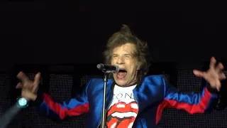 The Rolling Stones -(wrong midnight rambler intro!) + Paint It Black - Live@ Chicago -25/06/2019