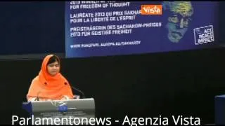 20 11 13 STRASBURGO MALALA PR SAKHAROV POTENZA NAZIONI SI MISURA CON LIVELLO ISTRUZIONE NON CON ARMI