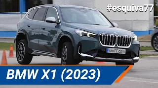 BMW X1 2023 - Maniobra de esquiva (moose test) y eslalon | km77.com