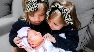 Taytum and Oakley MEET THEIR NEW BABY SISTER! *emotional*