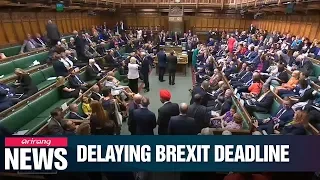 UK MPs back bill to block no-deal Brexit until January 31st