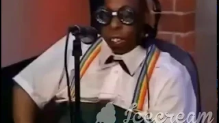 The Howard Stern Show - Beetlejuice Tries To Spell "Red"