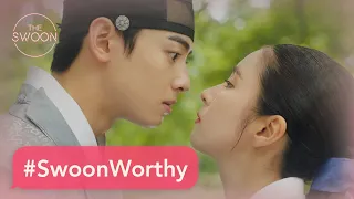 Rookie Historian #SwoonWorthy moments with Shin Sae-kyeong and Cha Eun-woo [ENG SUB]