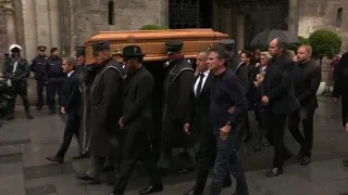 Niki Lauda's casket brought out of Vienna Cathedral | AFP