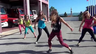 30 минут Танцевальная тренировка Zumba - Полное видео
