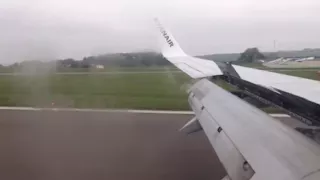 3 of the hardest Ryanair landings