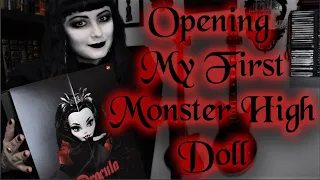 Opening My First Monster High Doll (Skullector Dracula Doll)