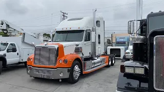 2007 Freightliner Coronado*** THIS TRUCK HAS BEEN SOLD, DO NOT SEND ANYONE MONEY FOR IT!!!***