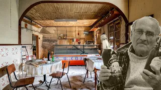 Abandoned Portuguese Tavern of Mister José - Untouched for 30 years!