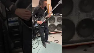 Joey DeMaio and Michael Angelo Batio try new piece - BTS MANOWAR Rehearsals (2023/01/13)