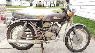 Abandoned $50 2-stoke Yamaha Motorcycle. Can We Save It?