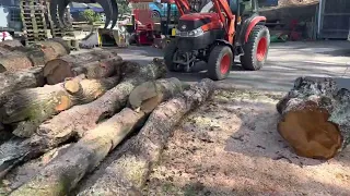 HolzspaltSaison 2022 eröffnet. GROWI Schichtholzspalter.