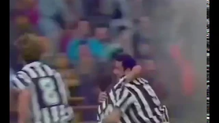 Roberto Baggio (Juventus) - 18/04/1993 - Milan 1x3 Juventus - 1 gol