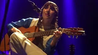 "Imagining My Man", Aldous Harding - Paris, Novembre 2019