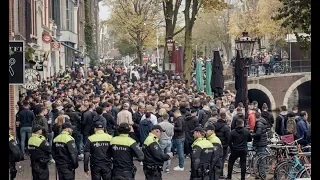 C1: Ajax - Chelsea fans in Amsterdam before the game