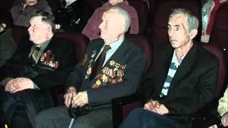 Ветераны смотрят фильм.wmv