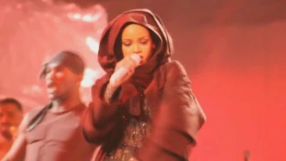 09 Rihanna - Man Down (The ANTi World Tour DVD)