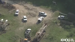 Raw scene video: Oil rig worker killed in Humble area
