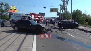 • ДТП в центре Донецка