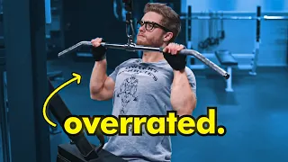 Lat Pulldowns Are RUINING Your Back Gains And Athleticism! 😨