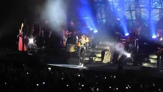 Florence + The Machine -  Shake It Out - Dog Days Are Over ( Ceremonials Tour Manchester )