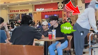 Fat Old Man Farts On People While They Eat at the Mall!!