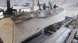 OH   SH  CRAP at the sawmill ,# 1429  Hung the Blade up in the log .