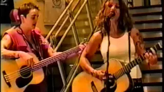 4 Non Blondes/Linda Perry - What's Up (Virgin Mega Store 1999)