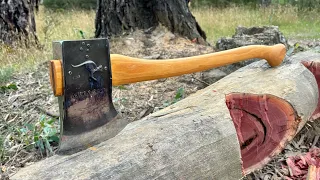 Bucking 400mm Redgum with Sneddens Knockabout 2kg