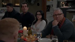 The Family is Breaking Up! - Modern Family S11